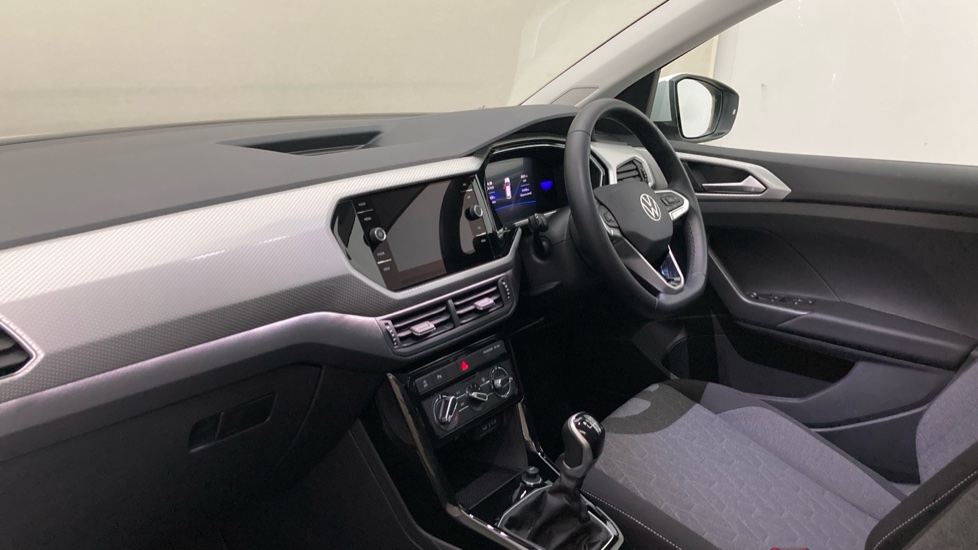 Volkswagen T-Cross 1.0 TSI 110 Move 5dr Petrol Estate - Image 2