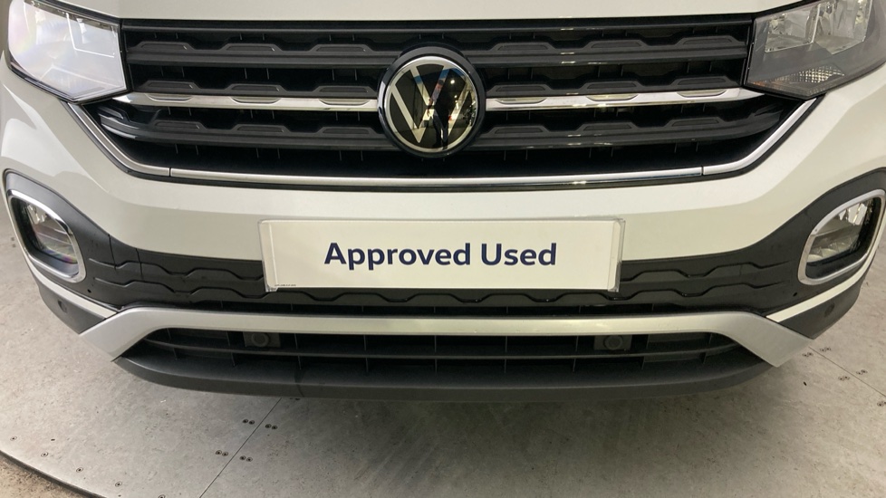 Volkswagen T-Cross 1.0 TSI 110 Move 5dr Petrol Estate - Image 33