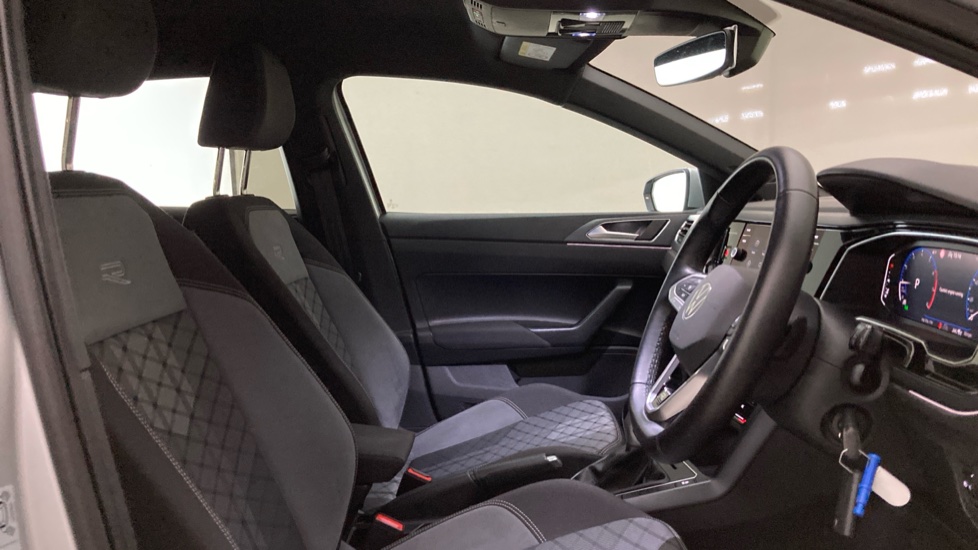 Volkswagen Polo 1.0 TSI 115 R-Line 5dr DSG Petrol Hatchback - Image 15