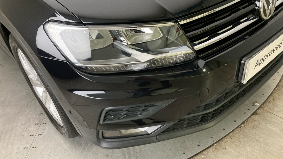 Volkswagen Tiguan 1.5 TSi EVO 150 Match 5dr Petrol Estate - Image 21