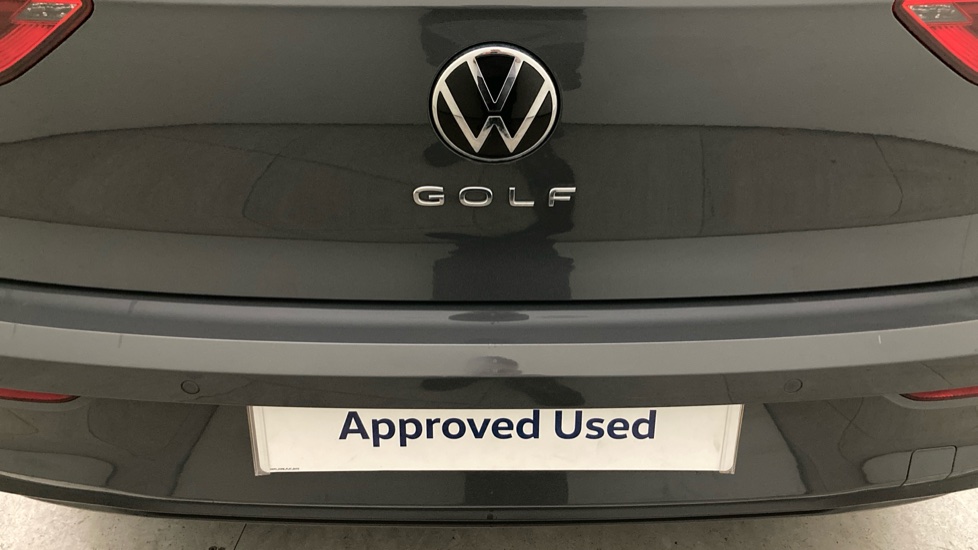 Volkswagen Golf 1.0 TSI Life 5dr Petrol Hatchback - Image 39