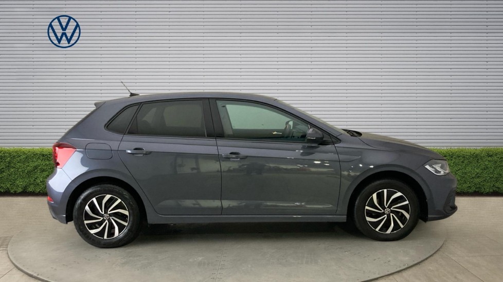 Volkswagen Polo 1.0 TSI Life 5dr Petrol Hatchback - Image 4