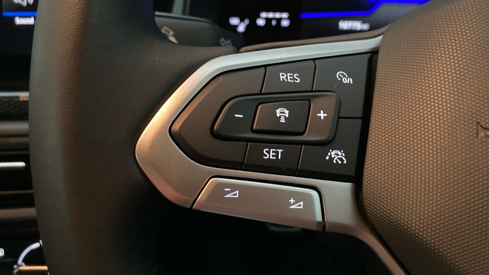 Volkswagen Polo 1.0 TSI Life 5dr Petrol Hatchback - Image 17