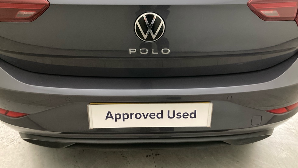 Volkswagen Polo 1.0 TSI Life 5dr Petrol Hatchback - Image 28