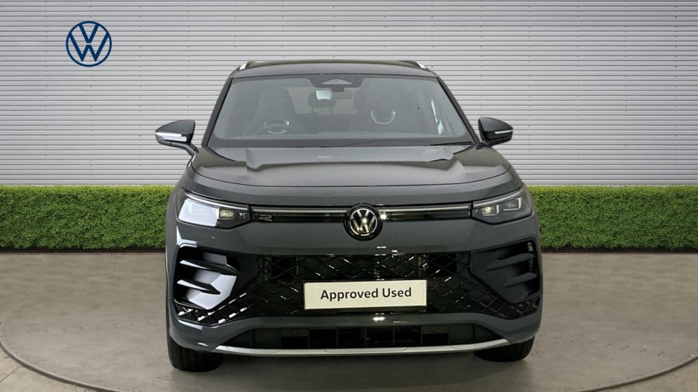 Volkswagen Tayron 1.5 TSI eHybrid R-Line 5dr DSG6 Estate - Image 7
