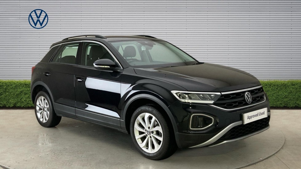Volkswagen T-Roc 1.5 TSI Life 5dr Petrol Hatchback - Image 1