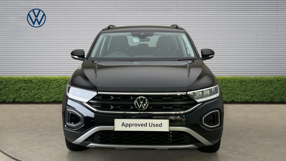 Volkswagen T-Roc 1.5 TSI Life 5dr Petrol Hatchback - Image 7