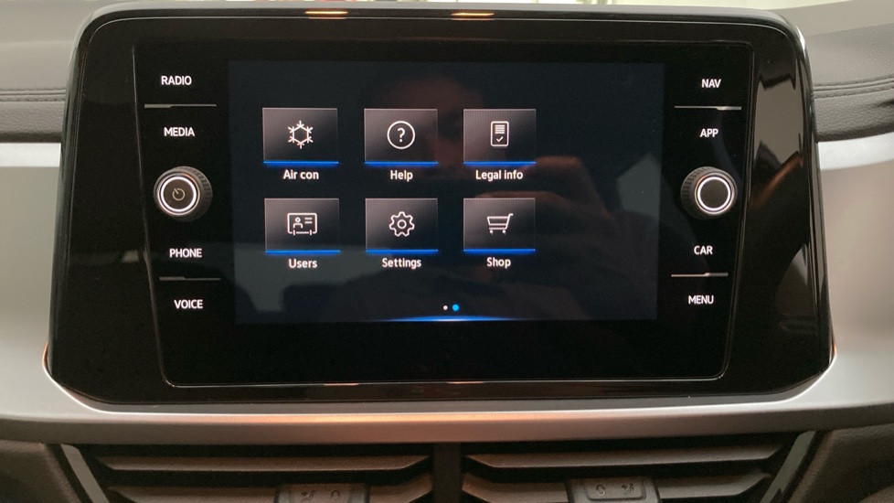 Volkswagen T-Roc 1.5 TSI Life 5dr Petrol Hatchback - Image 34