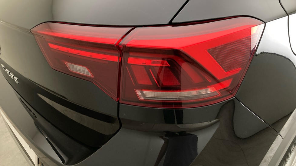 Volkswagen T-Roc 1.5 TSI Style 5dr Petrol Hatchback - Image 36