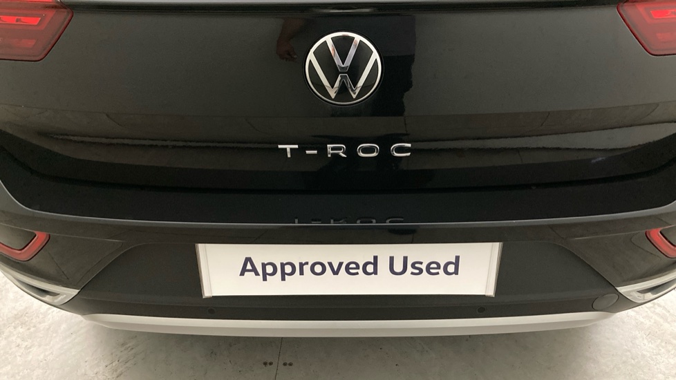Volkswagen T-Roc 1.5 TSI Style 5dr Petrol Hatchback - Image 39
