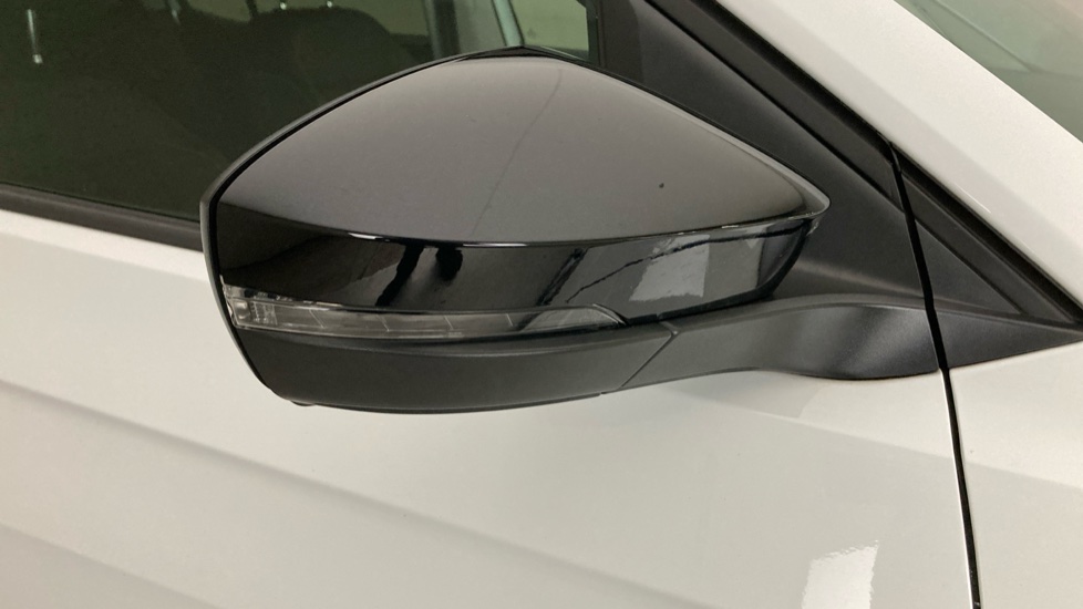 Volkswagen T-Cross 1.0 TSI Black Edition 5dr Petrol Estate - Image 29