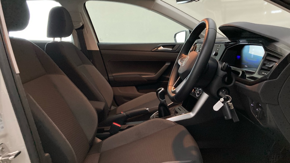 Volkswagen Polo 1.0 Life 5dr Petrol Hatchback - Image 15