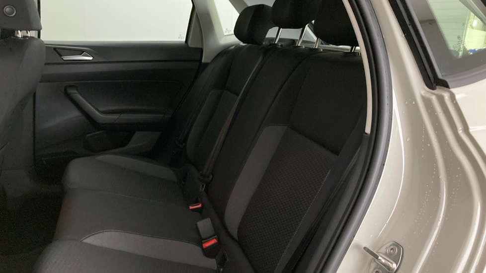 Volkswagen Polo 1.0 Life 5dr Petrol Hatchback - Image 16