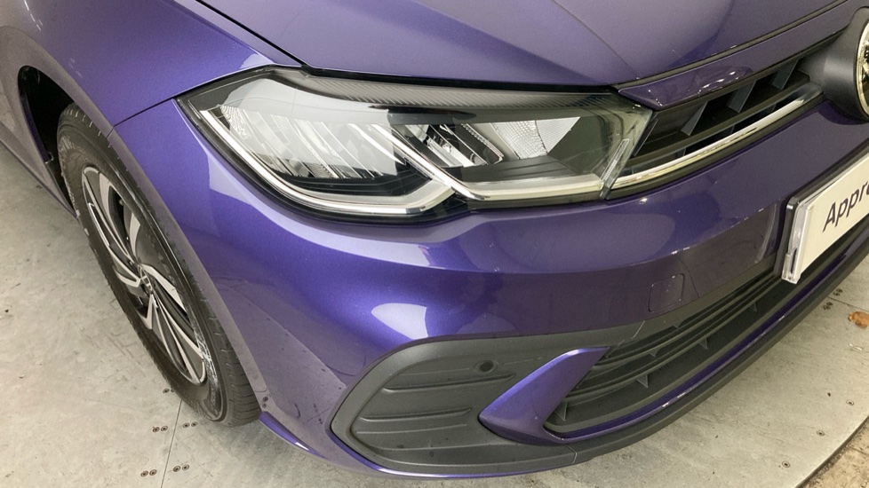 Volkswagen Polo 1.0 TSI Life 5dr Petrol Hatchback - Image 21