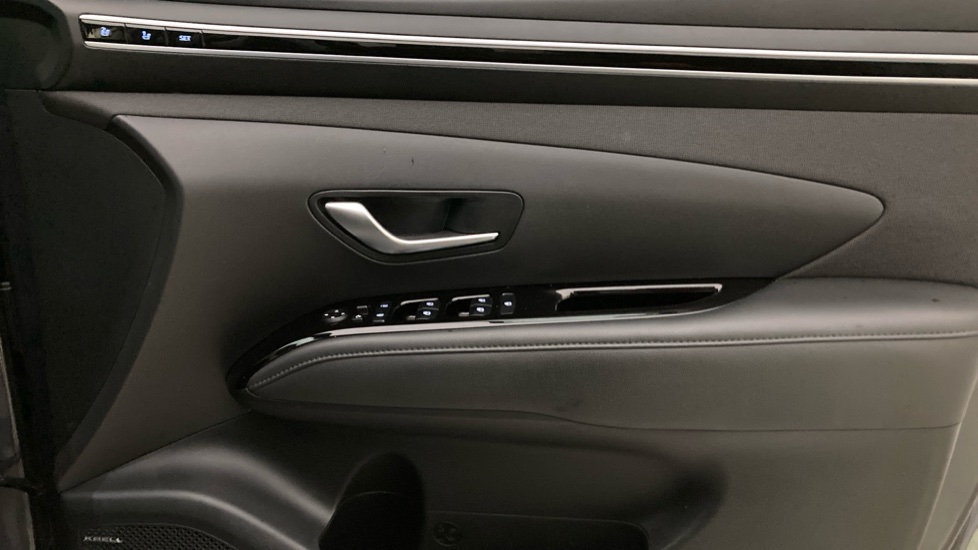 Hyundai TUCSON 1.6 TGDi Ultimate 5dr 2WD Petrol Estate - Image 19