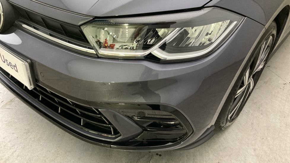 Volkswagen Polo 1.0 TSI 115 R-Line 5dr DSG Petrol Hatchback - Image 22