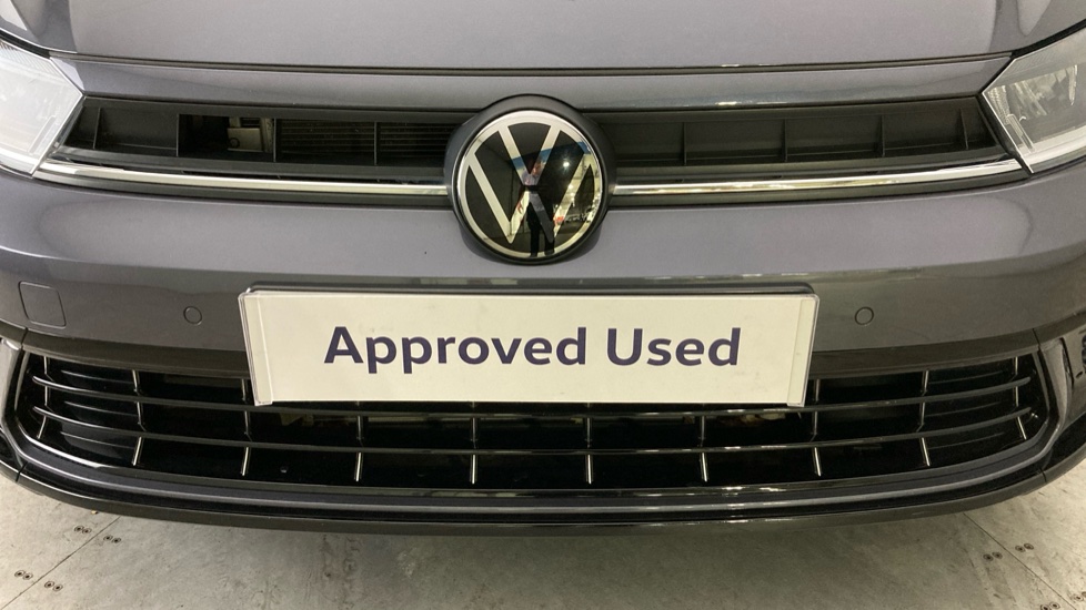 Volkswagen Polo 1.0 TSI 115 R-Line 5dr DSG Petrol Hatchback - Image 23