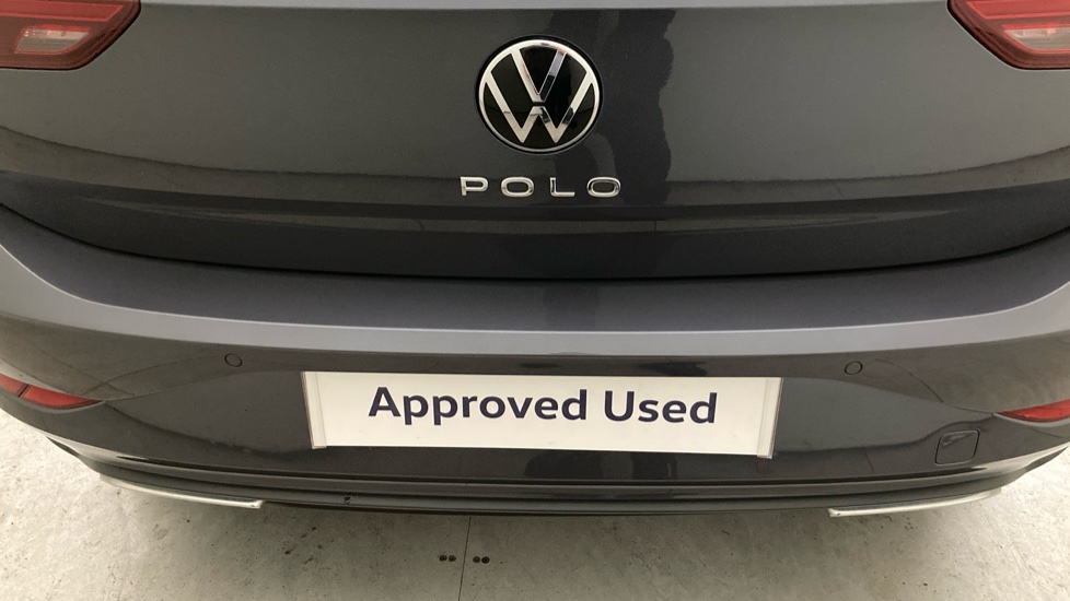 Volkswagen Polo 1.0 TSI 115 R-Line 5dr DSG Petrol Hatchback - Image 28