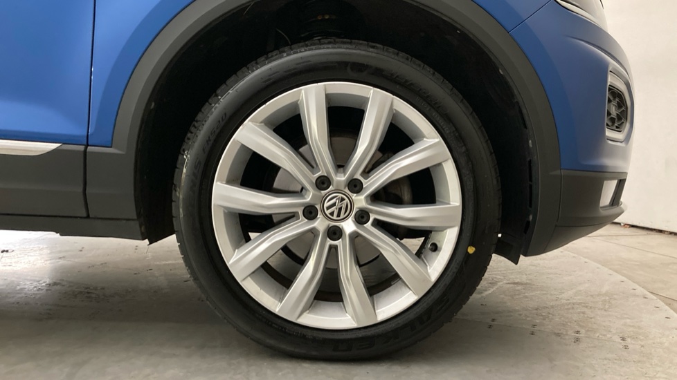 Volkswagen T-Roc 1.5 TSI EVO SEL 5dr DSG Petrol Hatchback - Image 5