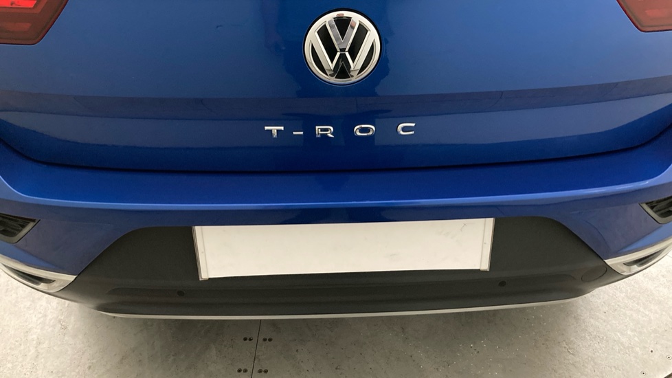 Volkswagen T-Roc 1.5 TSI EVO SEL 5dr DSG Petrol Hatchback - Image 39