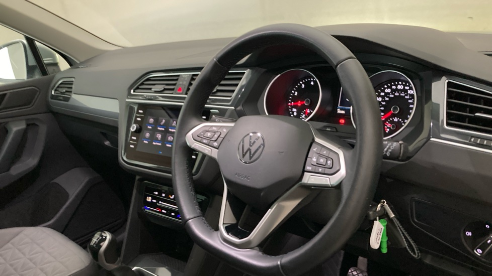 Volkswagen Tiguan 1.5 TSI 150 Life 5dr Petrol Estate - Image 6