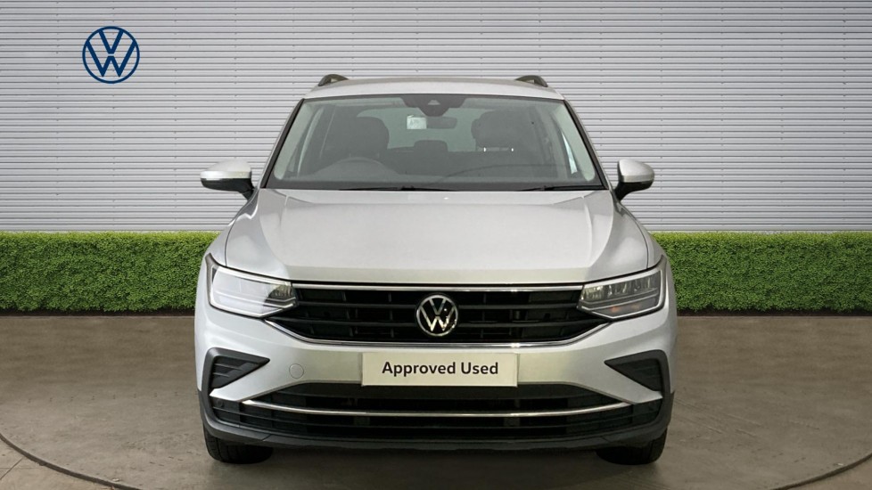 Volkswagen Tiguan 1.5 TSI 150 Life 5dr Petrol Estate - Image 7