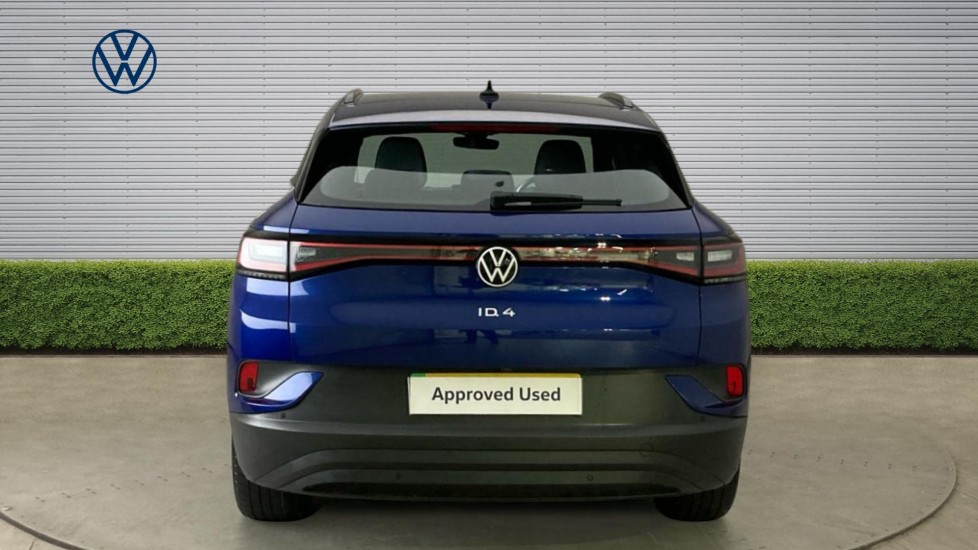 Volkswagen ID.4 109kW Life Pure 52kWh 5dr Auto [110kW Ch] Electric Estate - Image 8