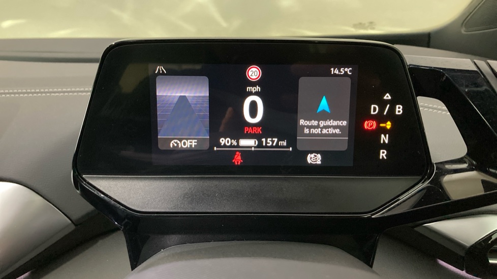 Volkswagen ID.4 109kW Life Pure 52kWh 5dr Auto [110kW Ch] Electric Estate - Image 11
