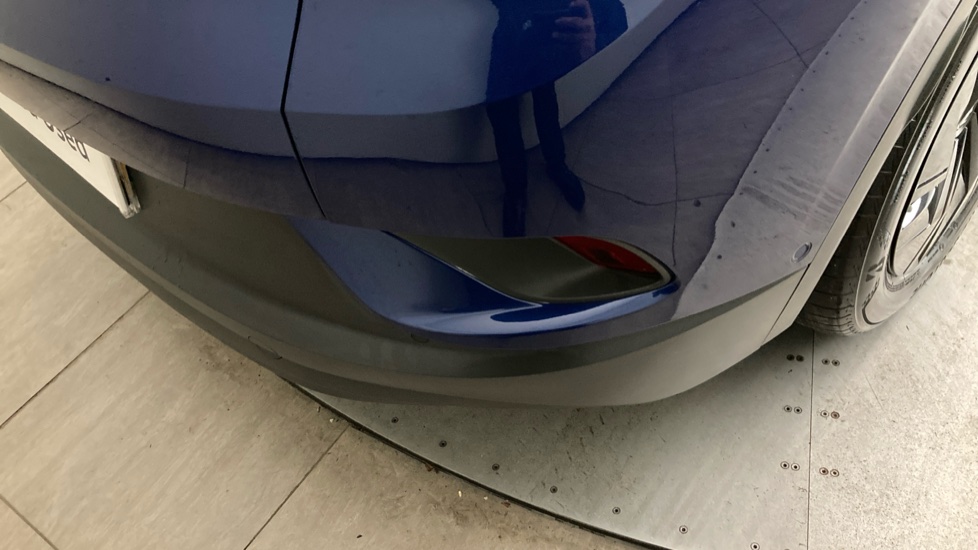 Volkswagen ID.4 109kW Life Pure 52kWh 5dr Auto [110kW Ch] Electric Estate - Image 27
