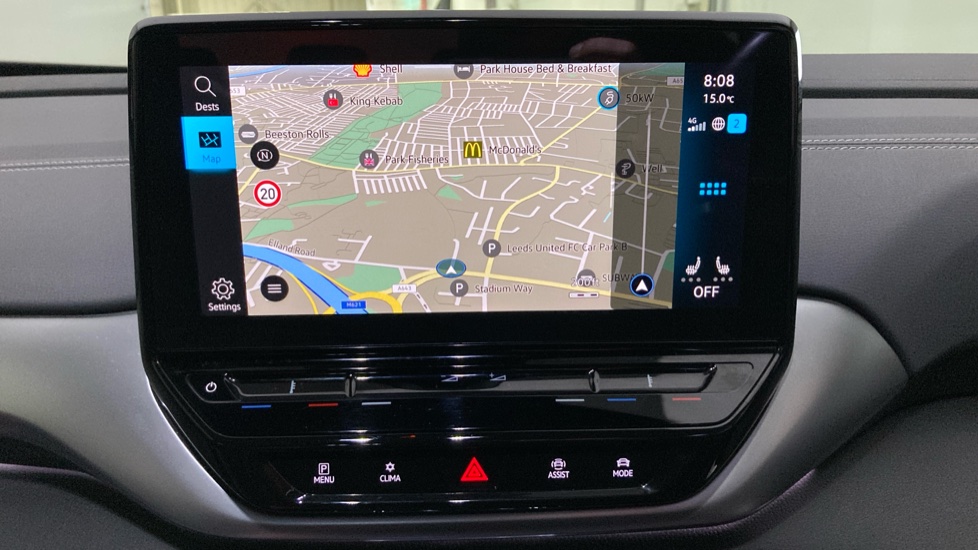 Volkswagen ID.4 109kW Life Pure 52kWh 5dr Auto [110kW Ch] Electric Estate - Image 33