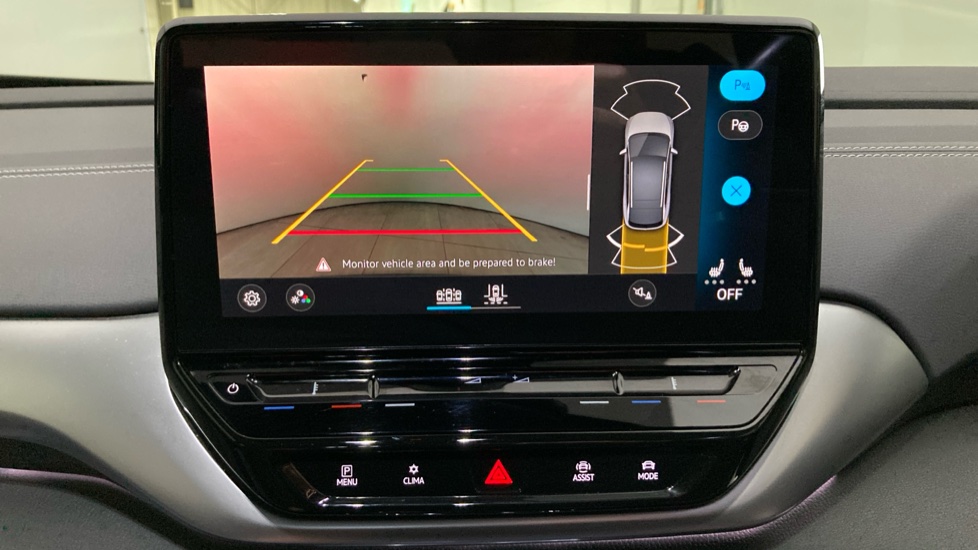 Volkswagen ID.4 109kW Life Pure 52kWh 5dr Auto [110kW Ch] Electric Estate - Image 35