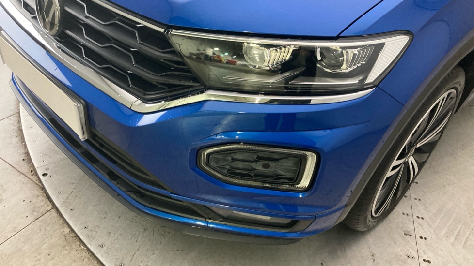 Volkswagen T-Roc 1.6 TDI R-Line 5dr Diesel Hatchback - Image 22
