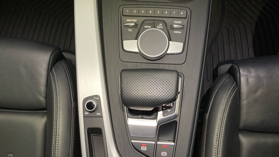 Audi A4 2.0T FSI S Line 4dr S Tronic [Leather/Alc] Petrol Saloon - Image 40