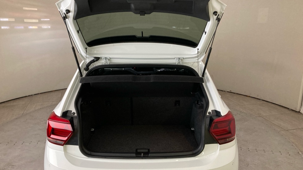 Volkswagen Polo 1.0 TSI 95 Match 5dr Petrol Hatchback - Image 20