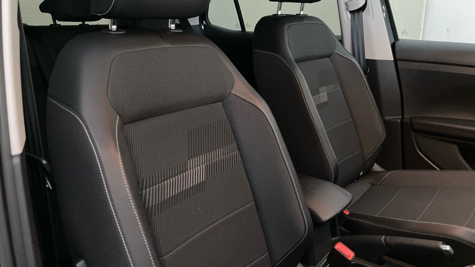 Volkswagen T-Cross 1.0 TSI 110 Black Edition 5dr Petrol Estate - Image 32