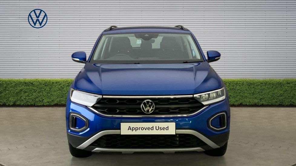 Volkswagen T-Roc 1.5 TSI Life 5dr Petrol Hatchback - Image 7