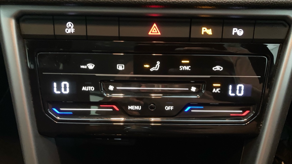 Volkswagen T-Roc 1.5 TSI Life 5dr Petrol Hatchback - Image 13