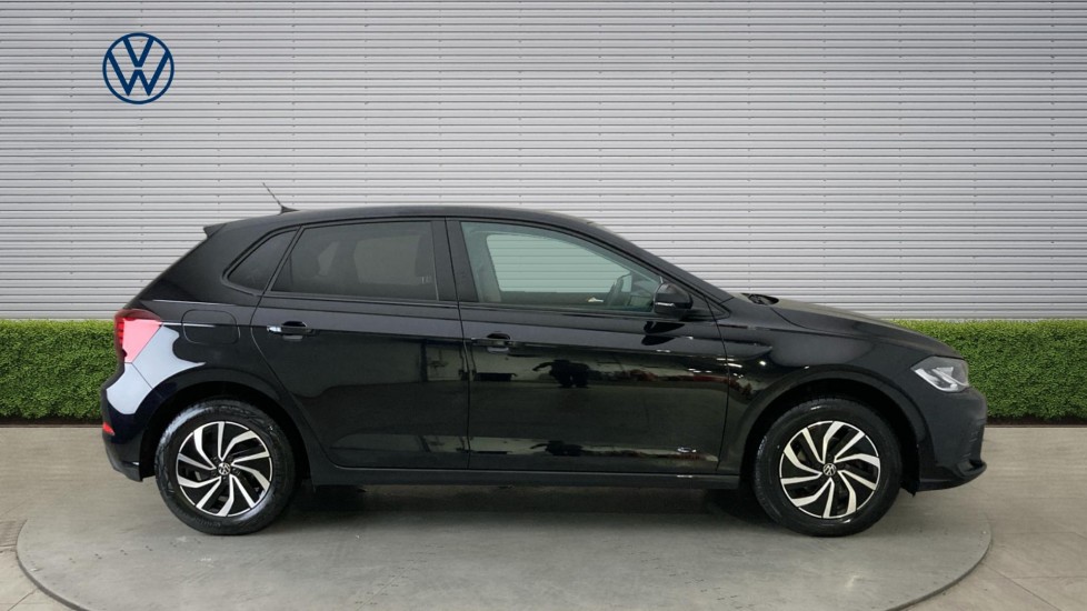 Volkswagen Polo 1.0 TSI Life 5dr Petrol Hatchback - Image 4