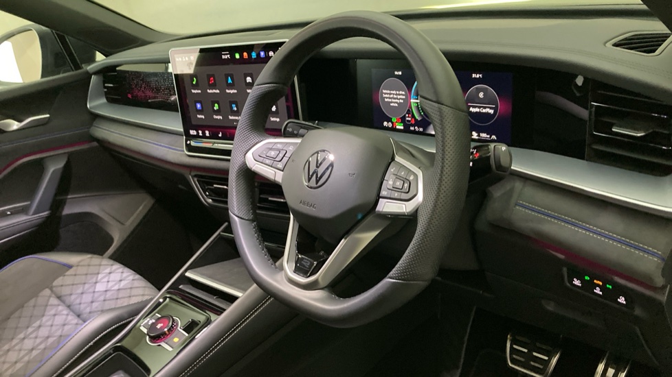 Volkswagen Tayron 1.5 TSI eHybrid 272 R-Line 5dr DSG6 Estate - Image 6