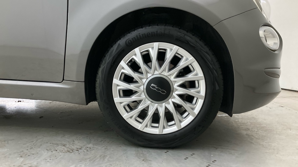 Fiat 500 1.0 Mild Hybrid Dolcevita [Part Leather] 3dr Petrol Hatchback - Image 5