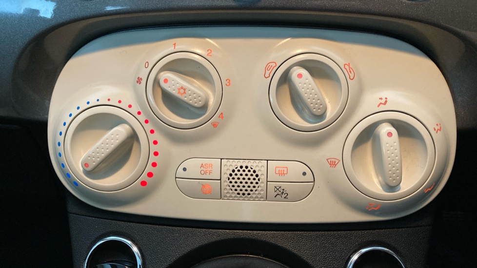Fiat 500 1.0 Mild Hybrid Dolcevita [Part Leather] 3dr Petrol Hatchback - Image 13