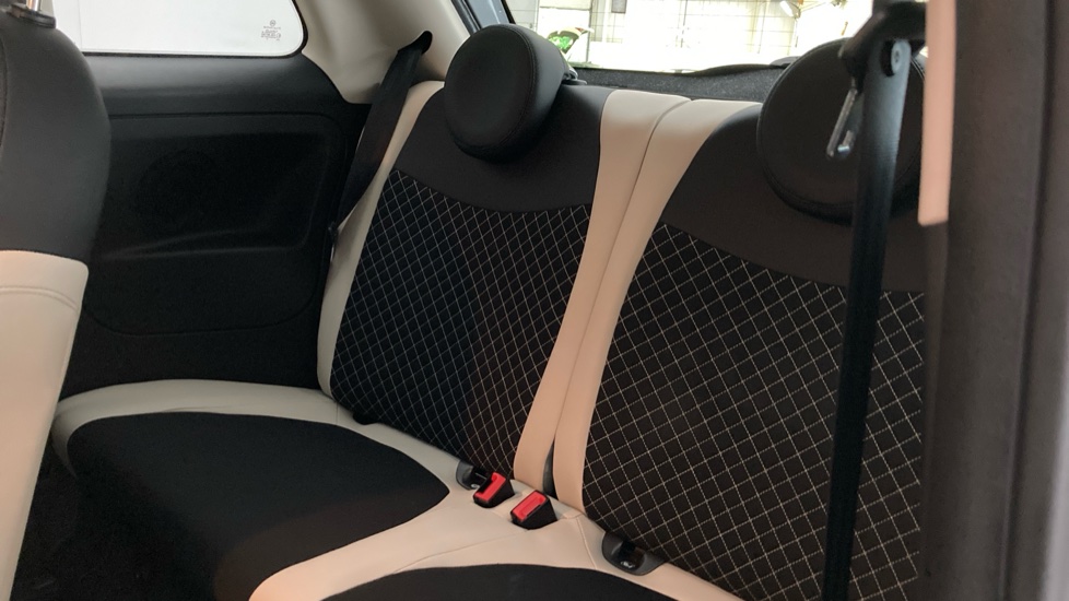 Fiat 500 1.0 Mild Hybrid Dolcevita [Part Leather] 3dr Petrol Hatchback - Image 16