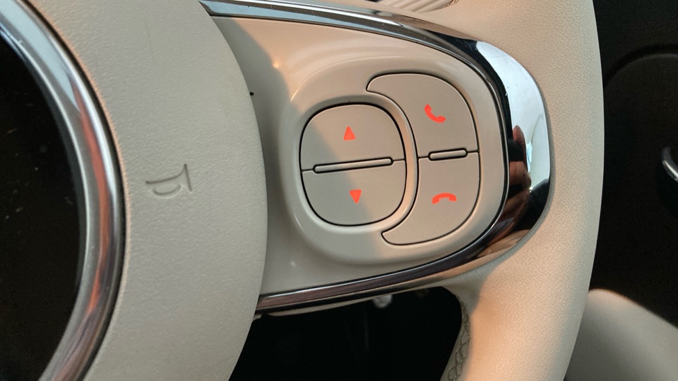 Fiat 500 1.0 Mild Hybrid Dolcevita [Part Leather] 3dr Petrol Hatchback - Image 18