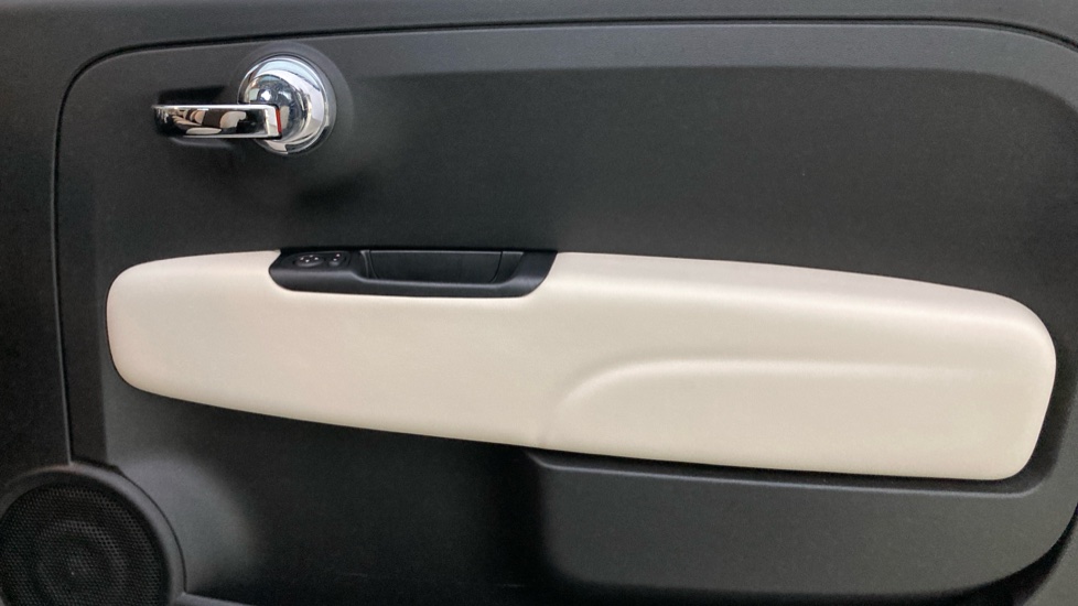 Fiat 500 1.0 Mild Hybrid Dolcevita [Part Leather] 3dr Petrol Hatchback - Image 19