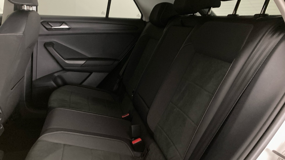 Volkswagen T-Roc 1.5 TSI Style 5dr Petrol Hatchback - Image 16