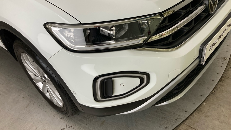 Volkswagen T-Roc 1.5 TSI Style 5dr Petrol Hatchback - Image 21