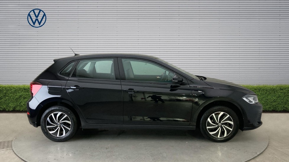 Volkswagen Polo 1.0 TSI Life 5dr Petrol Hatchback - Image 4