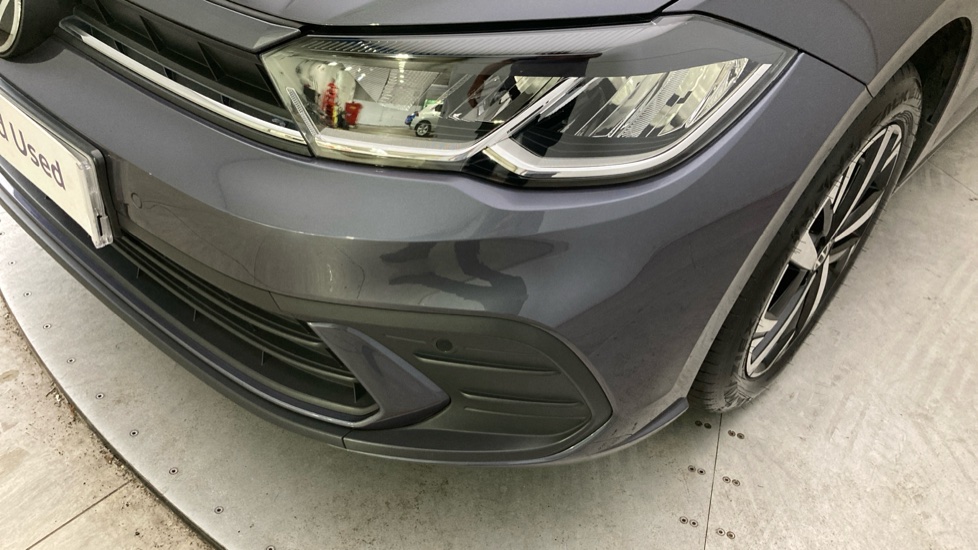 Volkswagen Polo 1.0 TSI Life 5dr Petrol Hatchback - Image 33