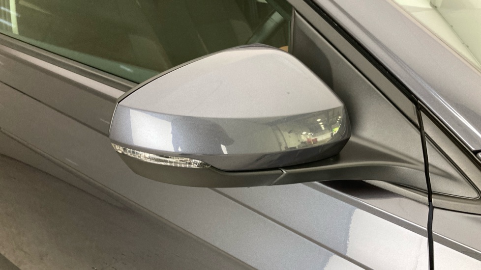 Volkswagen Polo 1.0 TSI Life 5dr Petrol Hatchback - Image 40