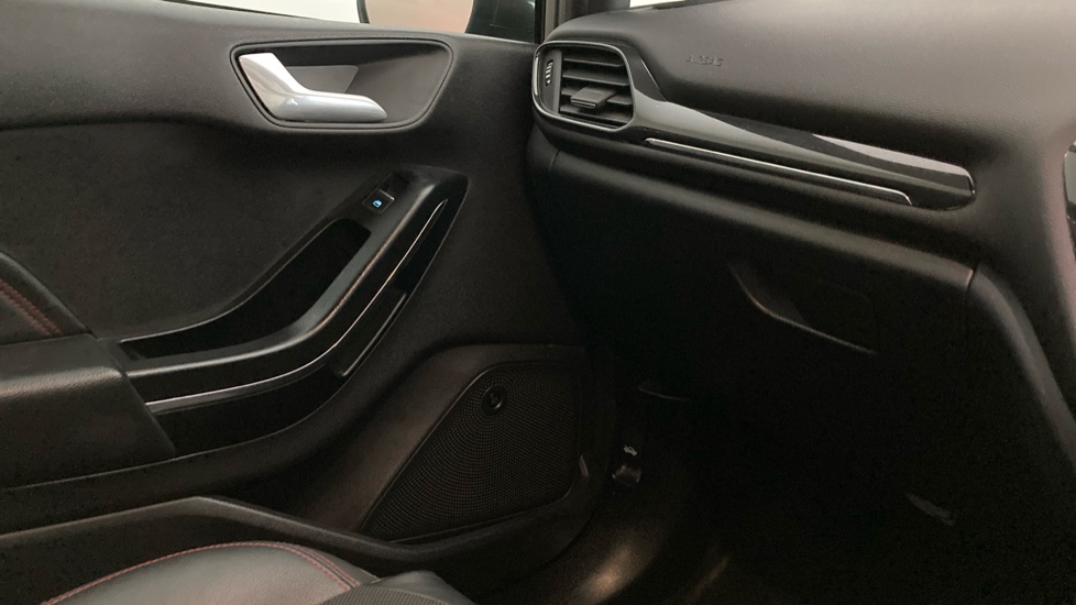 Ford Fiesta 1.0 EcoBoost 125 ST-Line X Edition 3dr Petrol Hatchback - Image 29